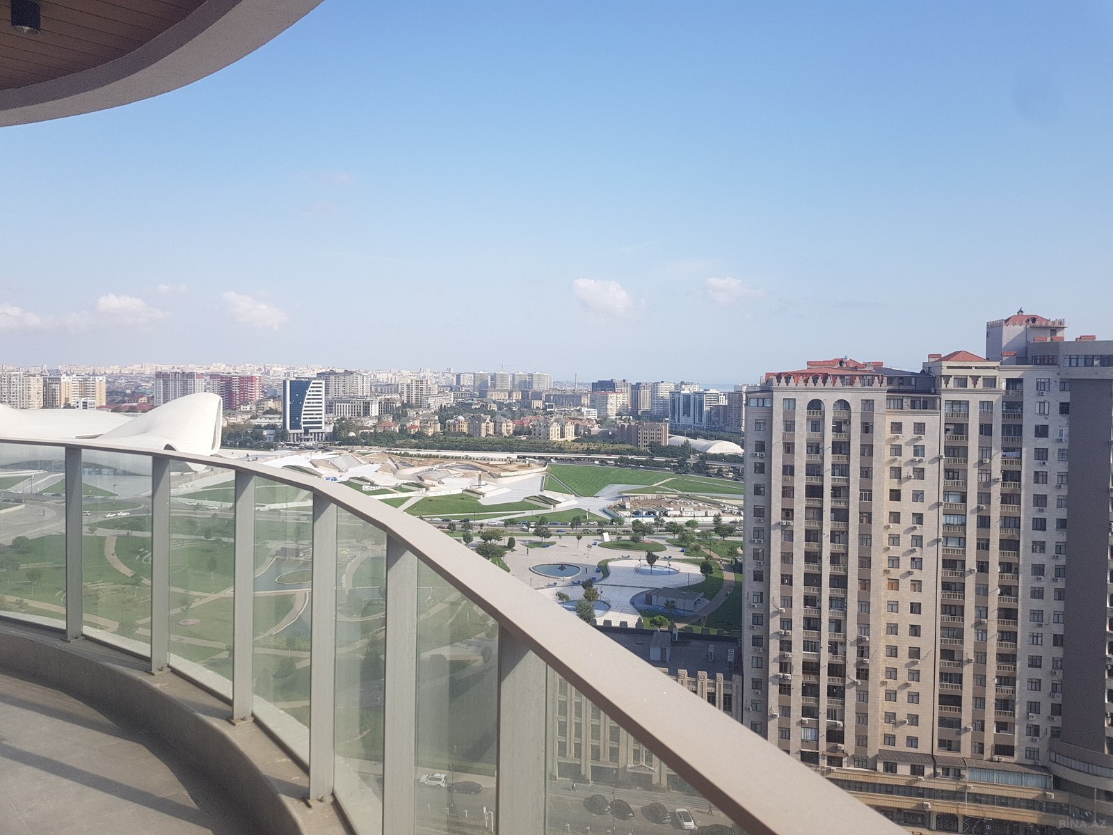 3 otaqlı Yeni tikili, Gənclik m., Bakı