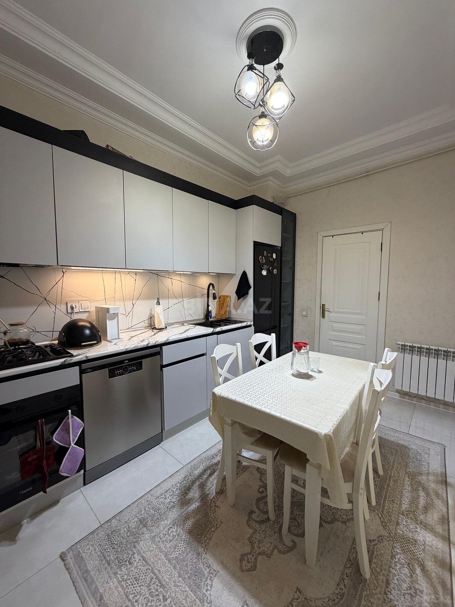 2 otaqlı Yeni tikili, Saray q., Bakı