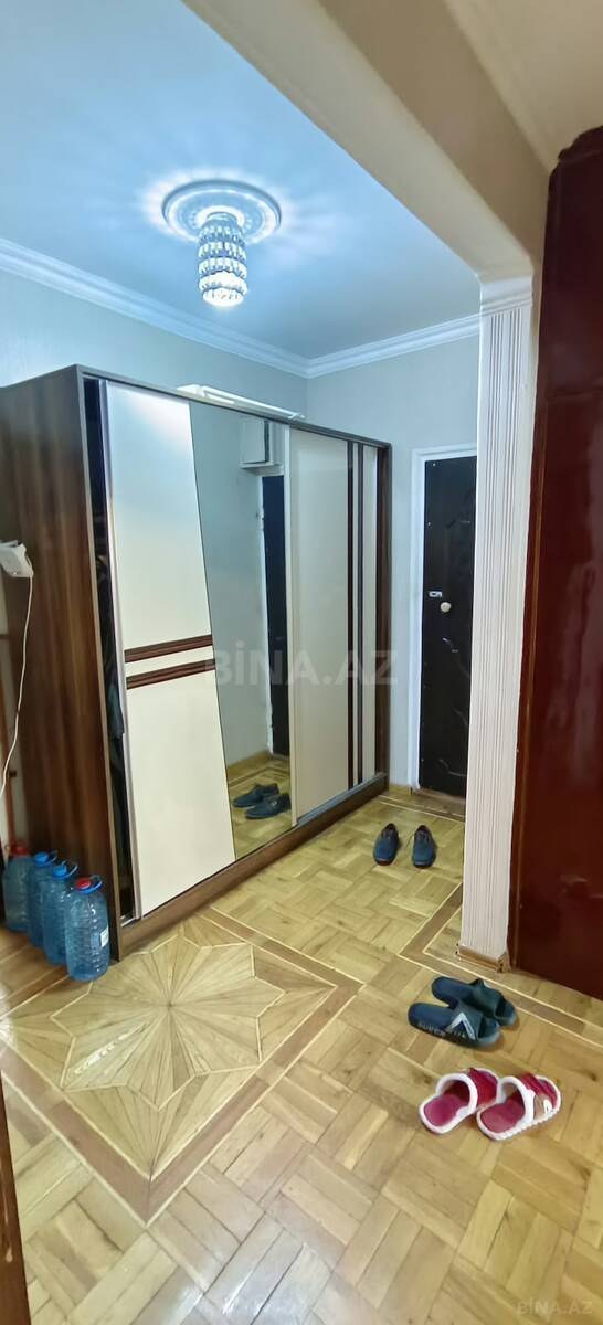 3 otaqlı Köhnə tikili, 9-cu mikrorayon q., Bakı