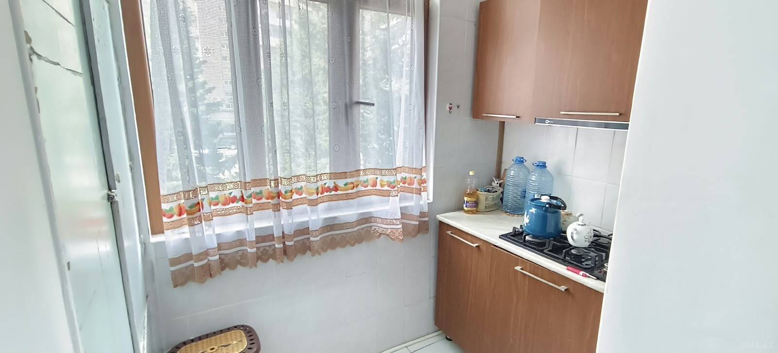 3 otaqlı Köhnə tikili, 9-cu mikrorayon q., Bakı