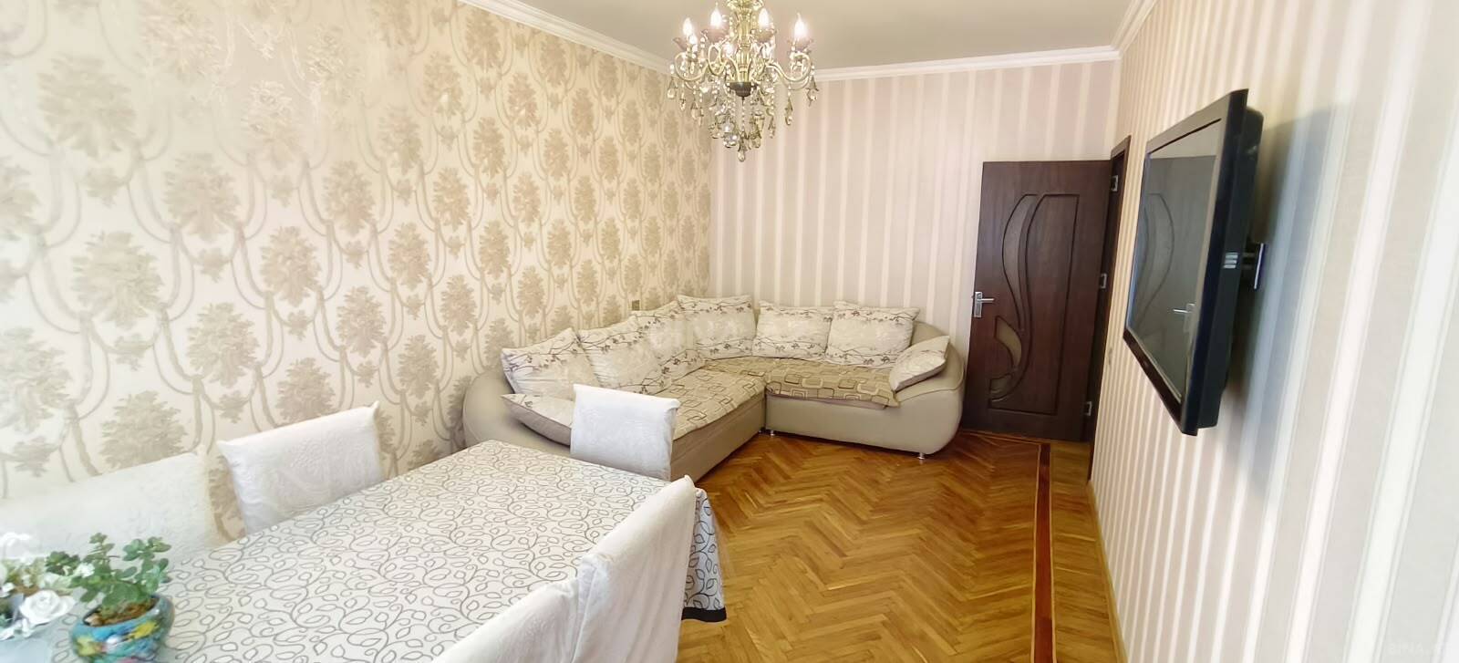 3 otaqlı Köhnə tikili, 9-cu mikrorayon q., Bakı