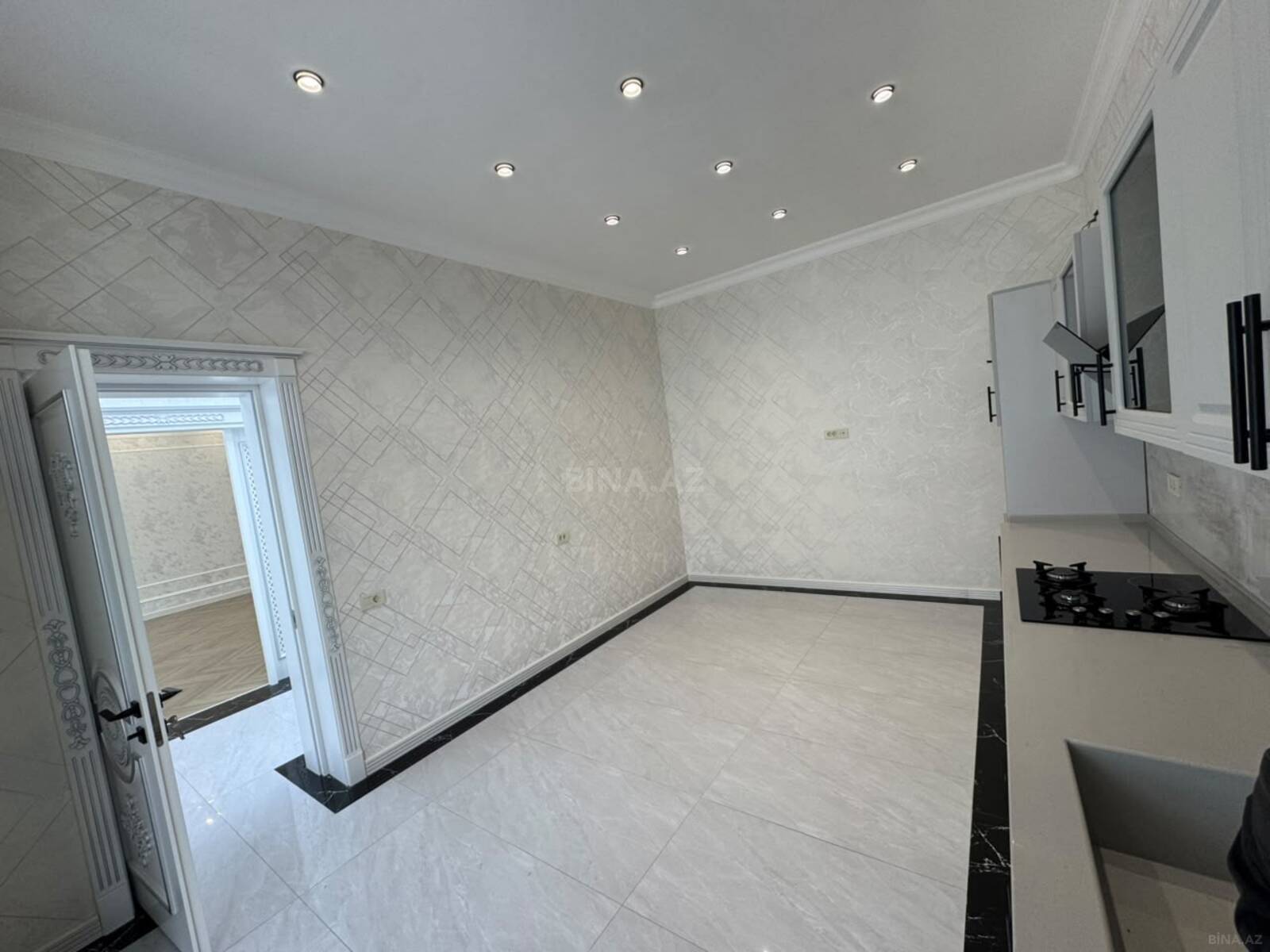 4 otaqlı Həyət evi/Bağ evi, Səbail r., Bakı