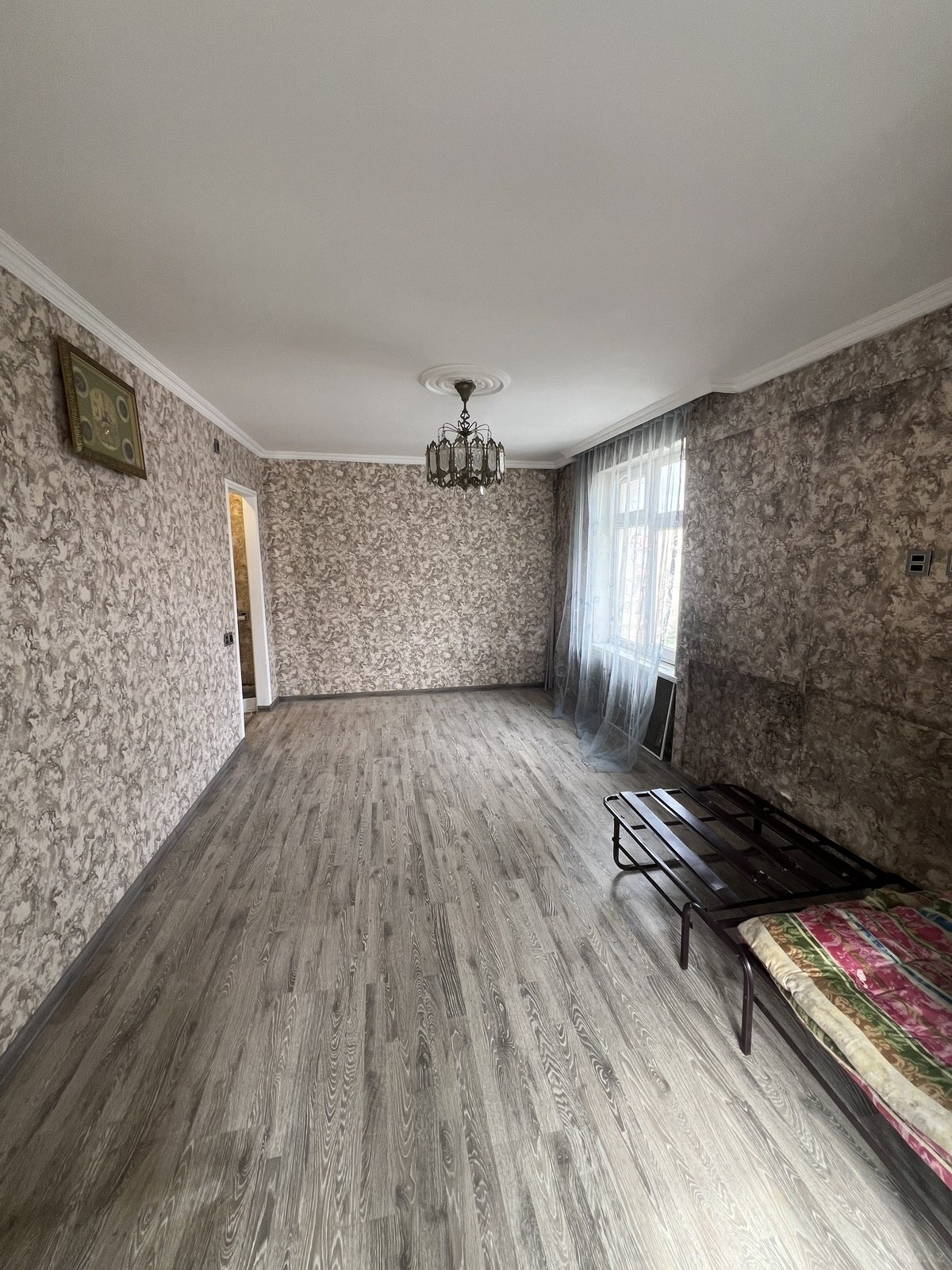 2 otaqlı Köhnə tikili, Qara Qarayev m., Bakı