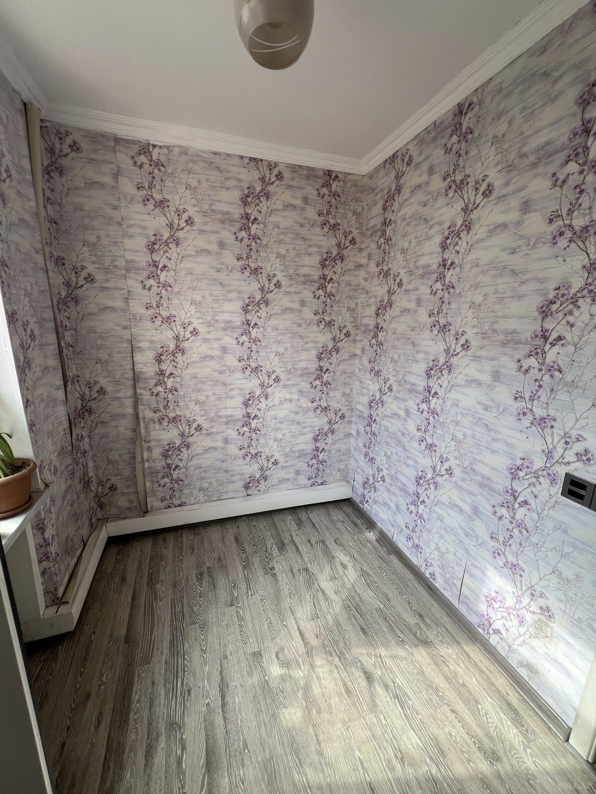 2 otaqlı Köhnə tikili, Qara Qarayev m., Bakı