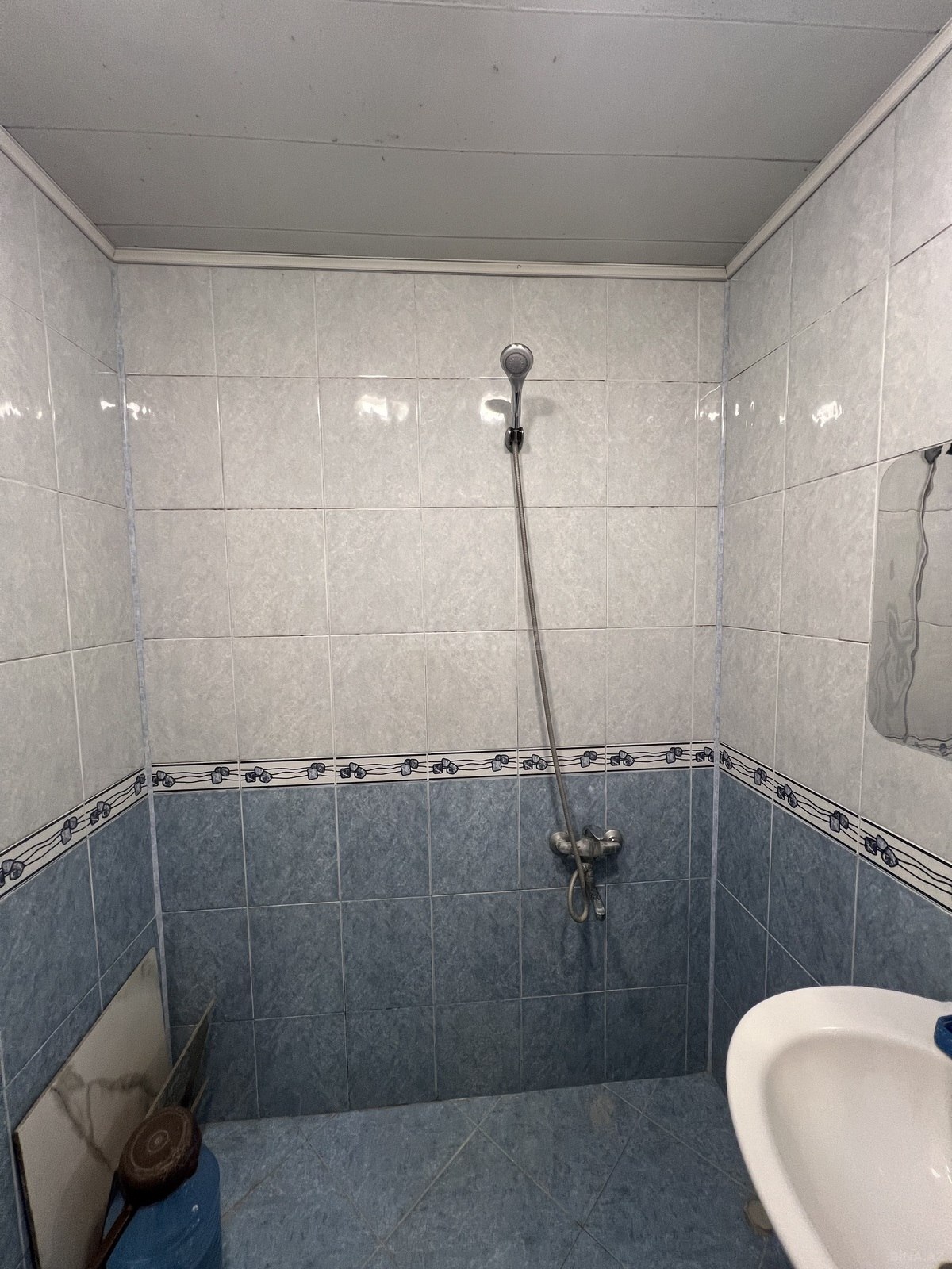 2 otaqlı Köhnə tikili, Qara Qarayev m., Bakı
