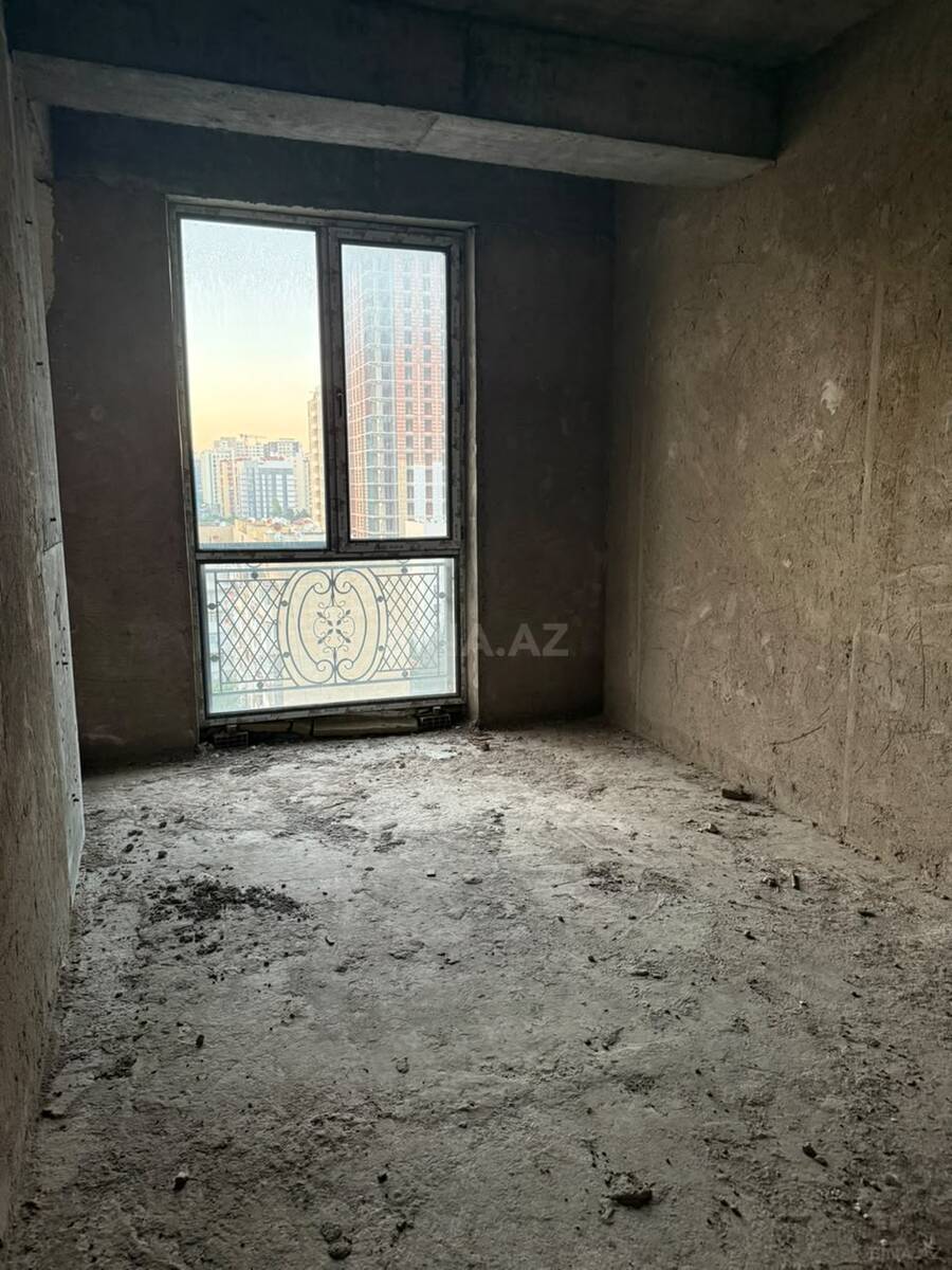 3 otaqlı Yeni tikili, Şah İsmayıl Xətai m., Bakı