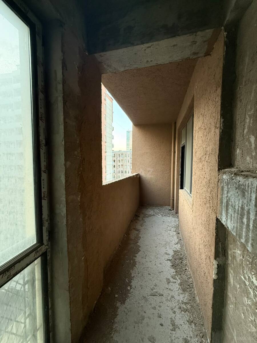 3 otaqlı Yeni tikili, Şah İsmayıl Xətai m., Bakı