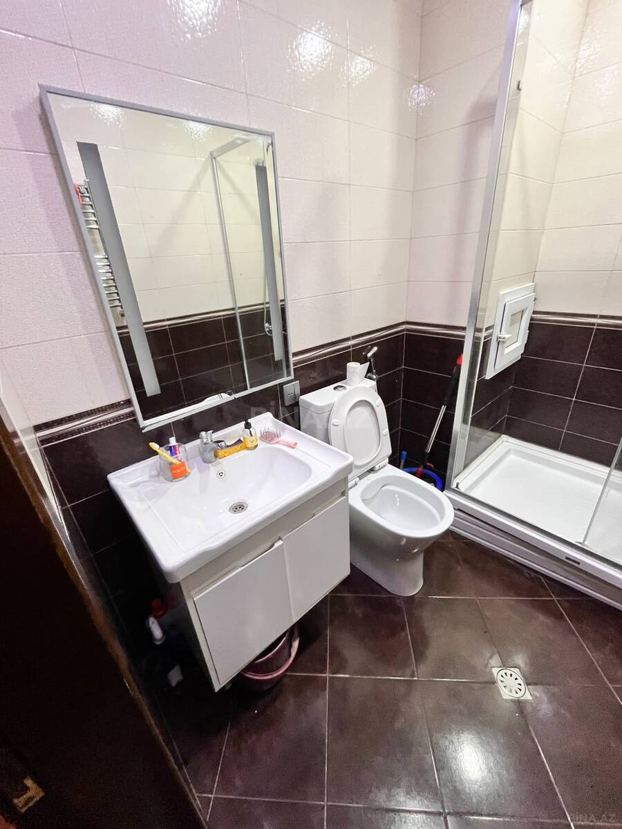2 otaqlı Yeni tikili, 8 Noyabr m., Bakı