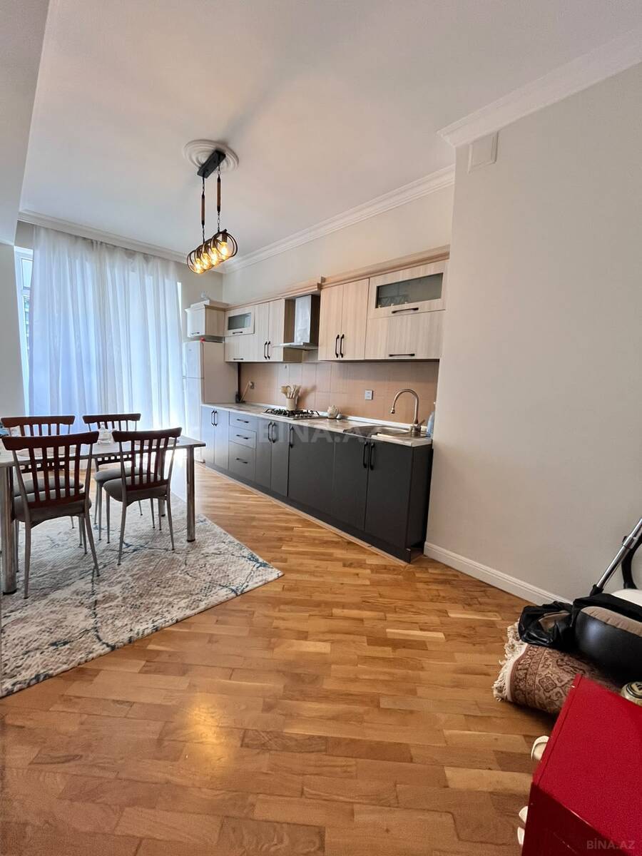 2 otaqlı Yeni tikili, 8 Noyabr m., Bakı