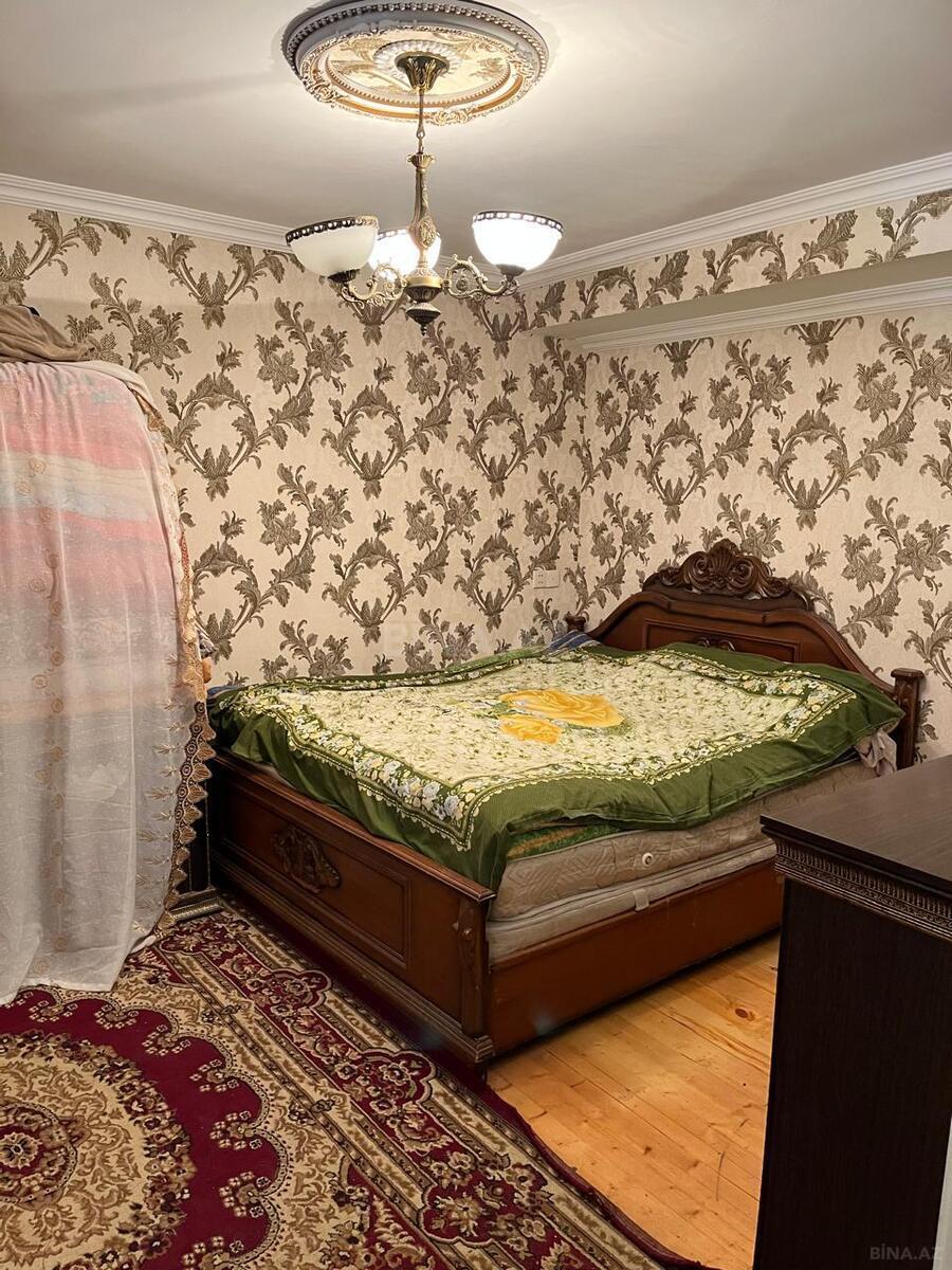 5 otaqlı Həyət evi/Bağ evi, Qaraçuxur q., Bakı