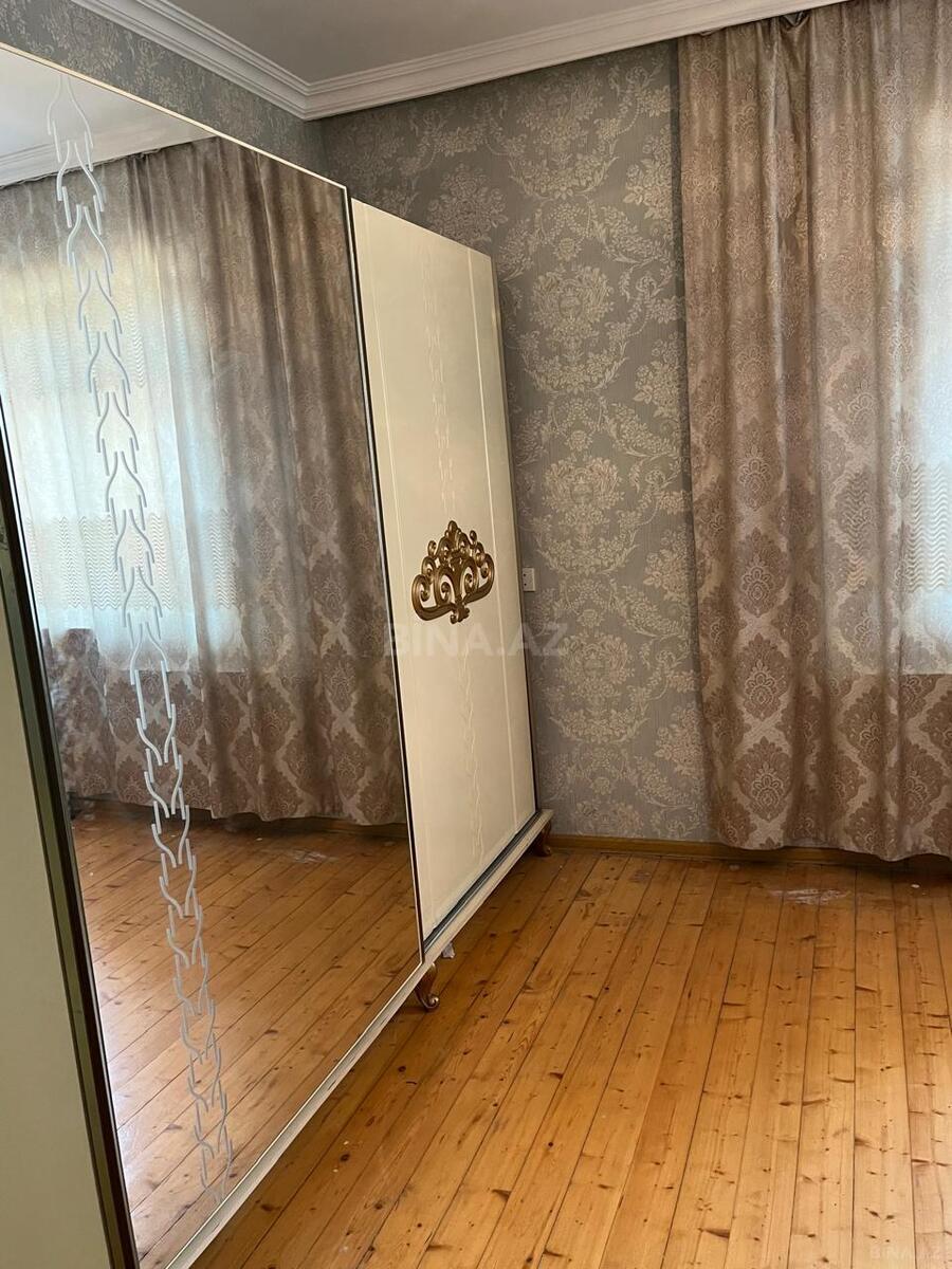 5 otaqlı Həyət evi/Bağ evi, Qaraçuxur q., Bakı