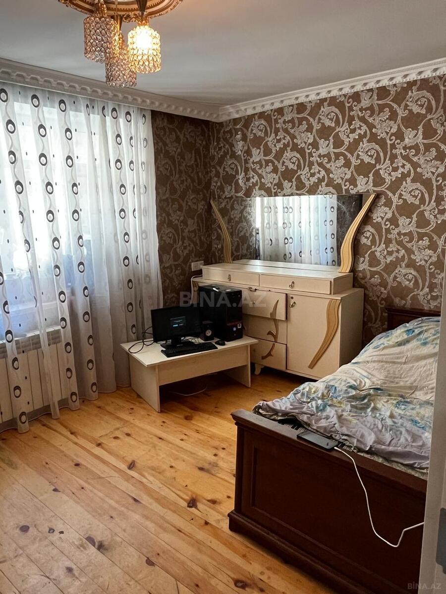 5 otaqlı Həyət evi/Bağ evi, Qaraçuxur q., Bakı