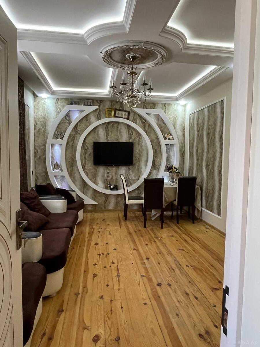 5 otaqlı Həyət evi/Bağ evi, Qaraçuxur q., Bakı