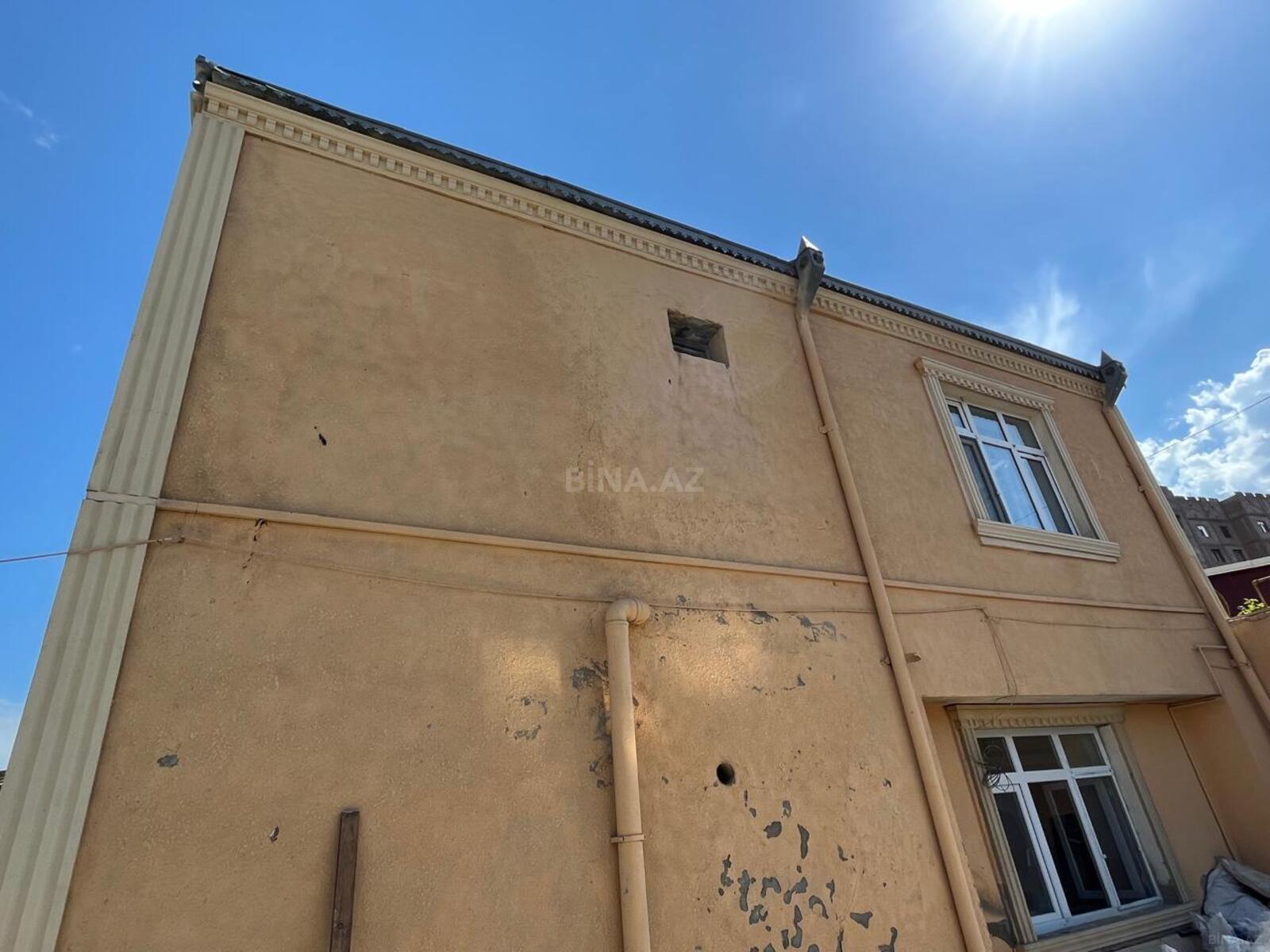5 otaqlı Həyət evi/Bağ evi, Qaraçuxur q., Bakı