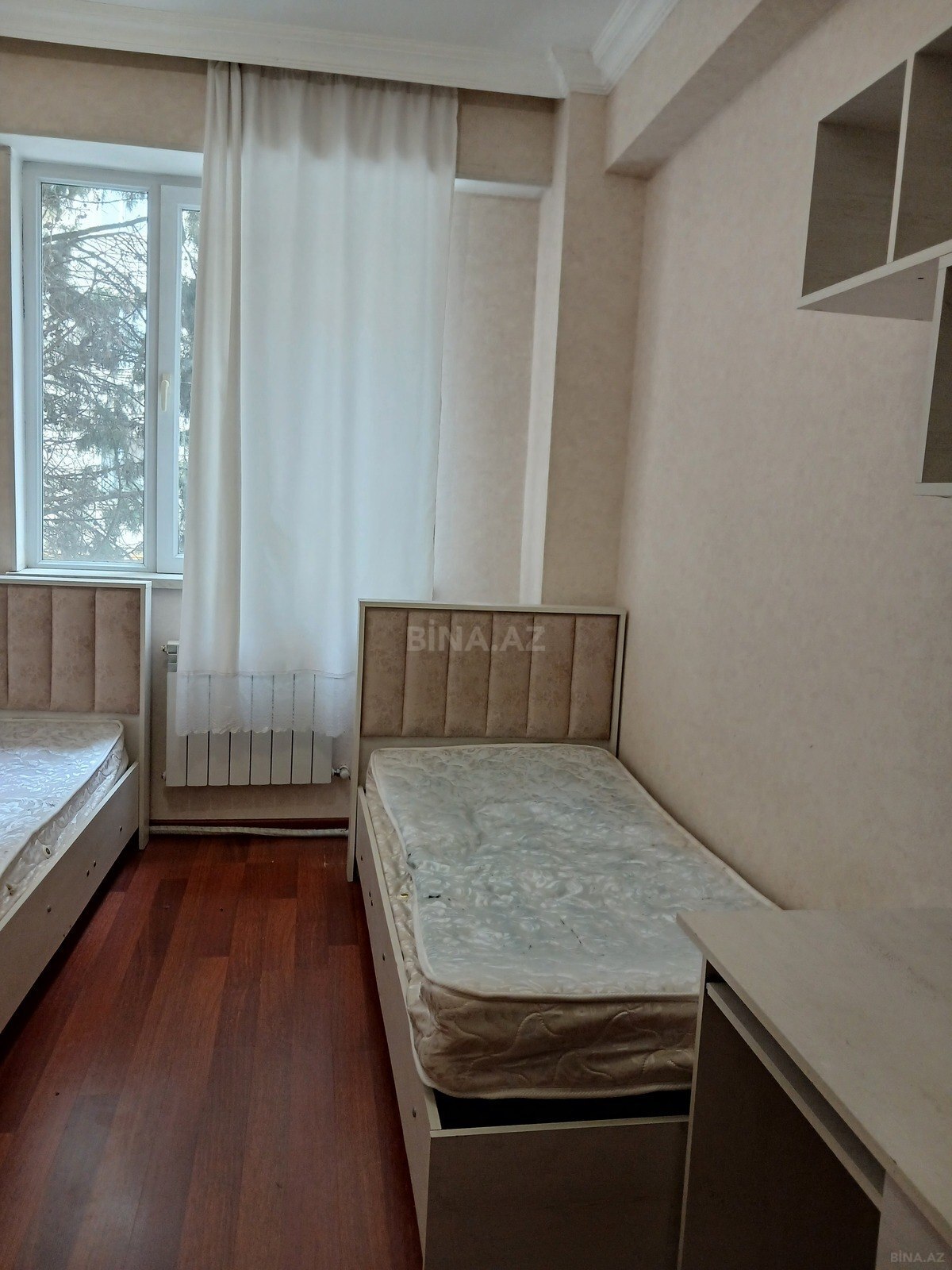 3 otaqlı Yeni tikili, Xırdalan