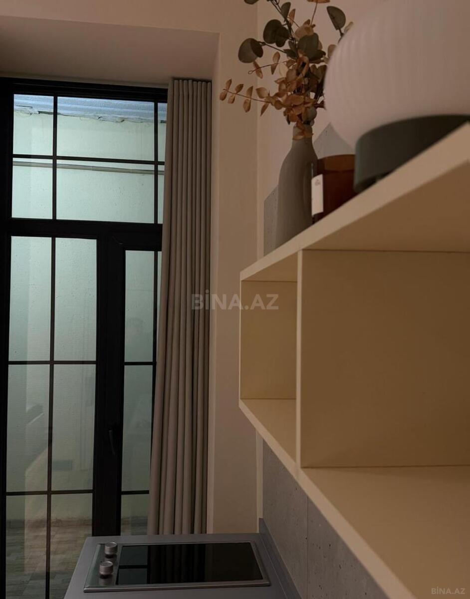 3 otaqlı Köhnə tikili, Sahil m., Bakı