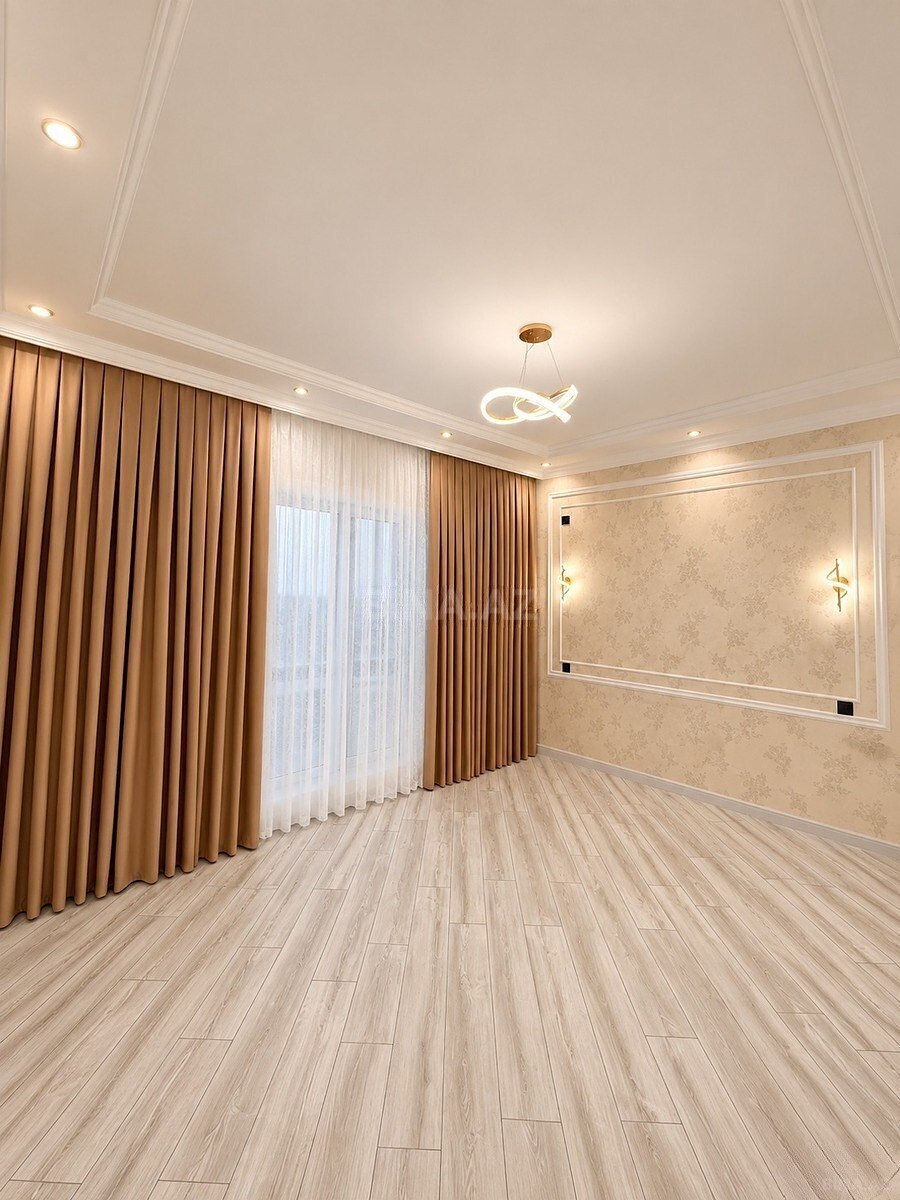 3 otaqlı Həyət evi/Bağ evi, Novxanı q., Bakı