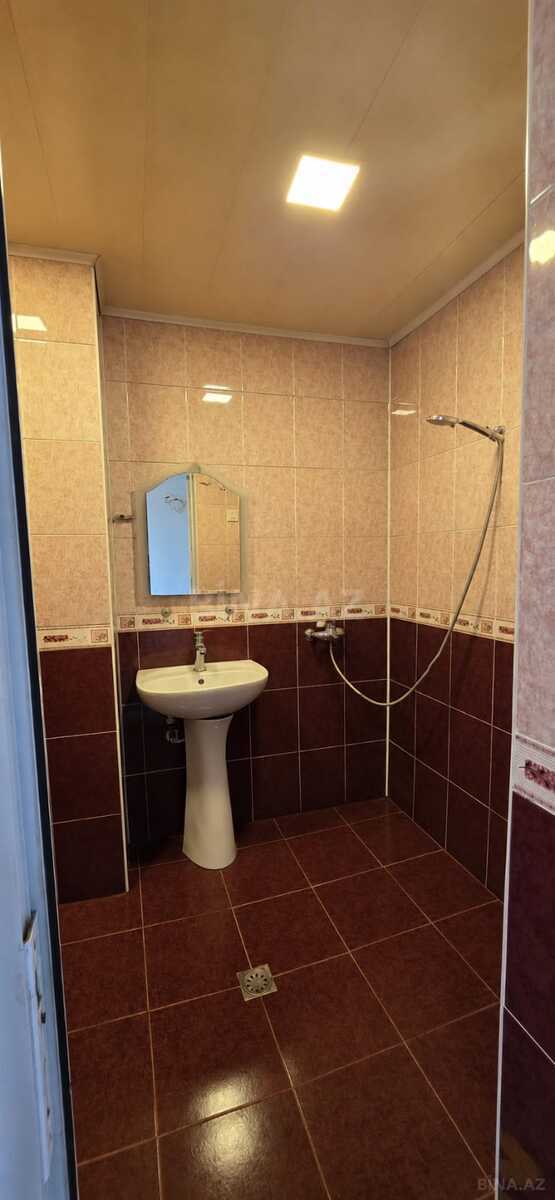 5 otaqlı Köhnə tikili, Yeni Günəşli q., Bakı