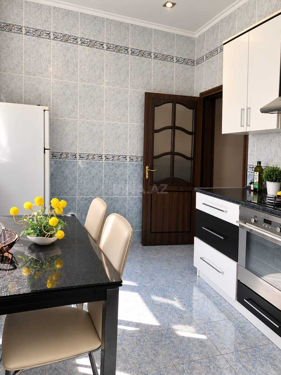 3 otaqlı Yeni tikili, Nizami m., Bakı