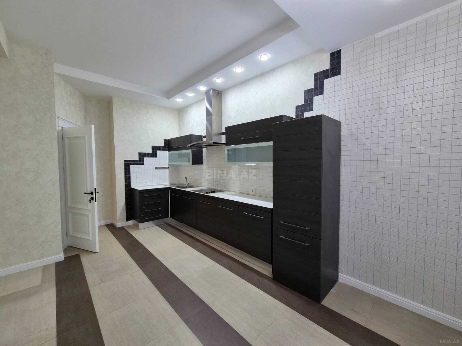 3 otaqlı Yeni tikili, 28 May m., Bakı