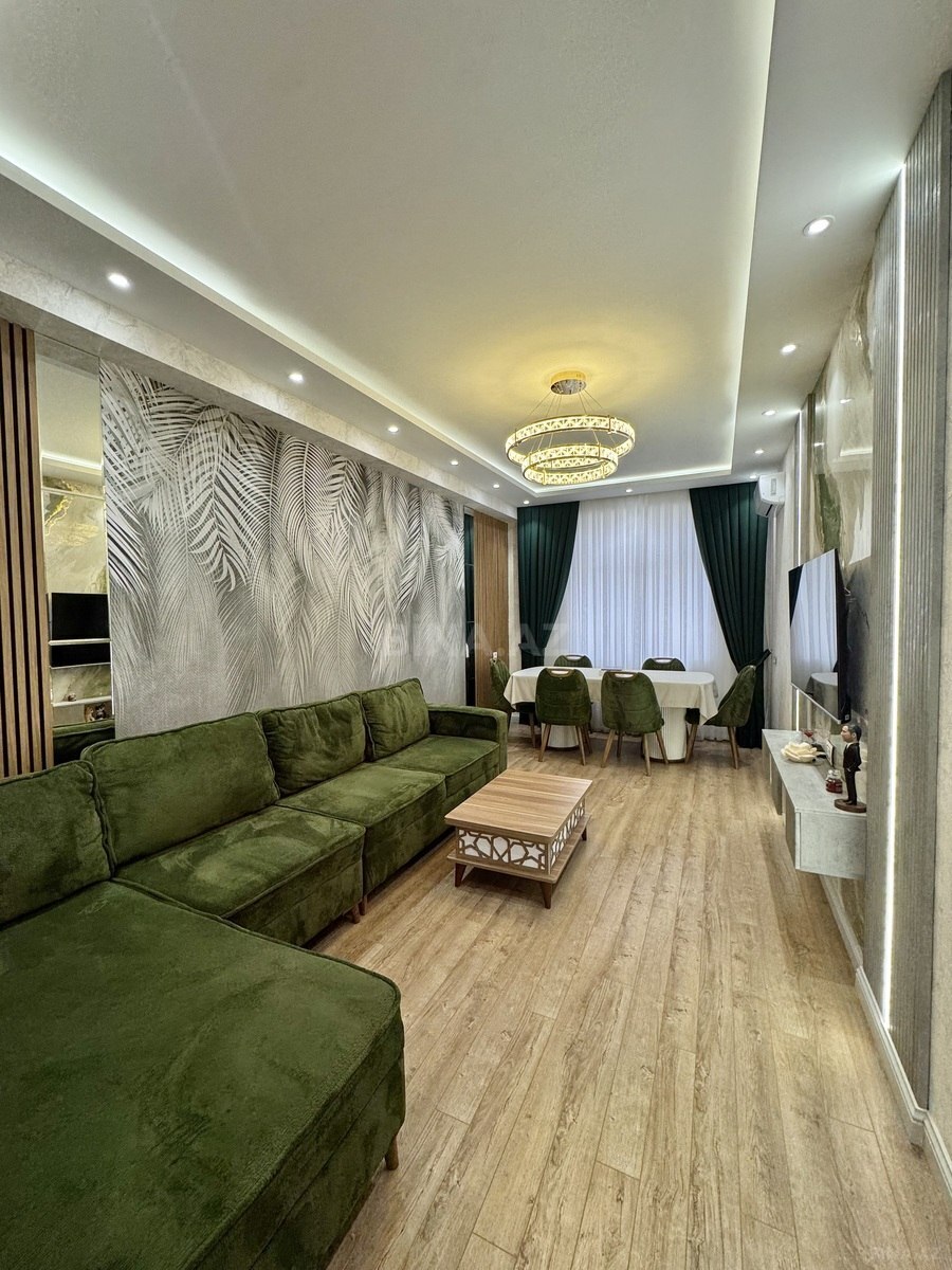 3 otaqlı Yeni tikili, 8 Noyabr m., Bakı