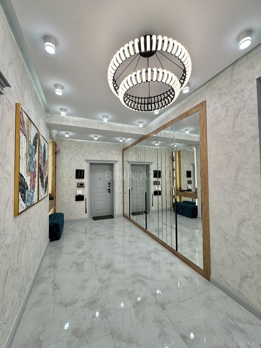 3 otaqlı Yeni tikili, 8 Noyabr m., Bakı