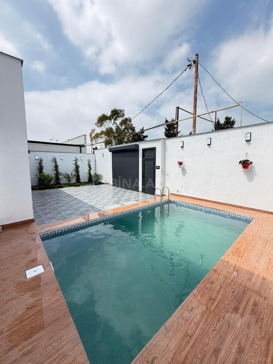 4 otaqlı Həyət evi/Bağ evi, Şüvəlan q., Bakı