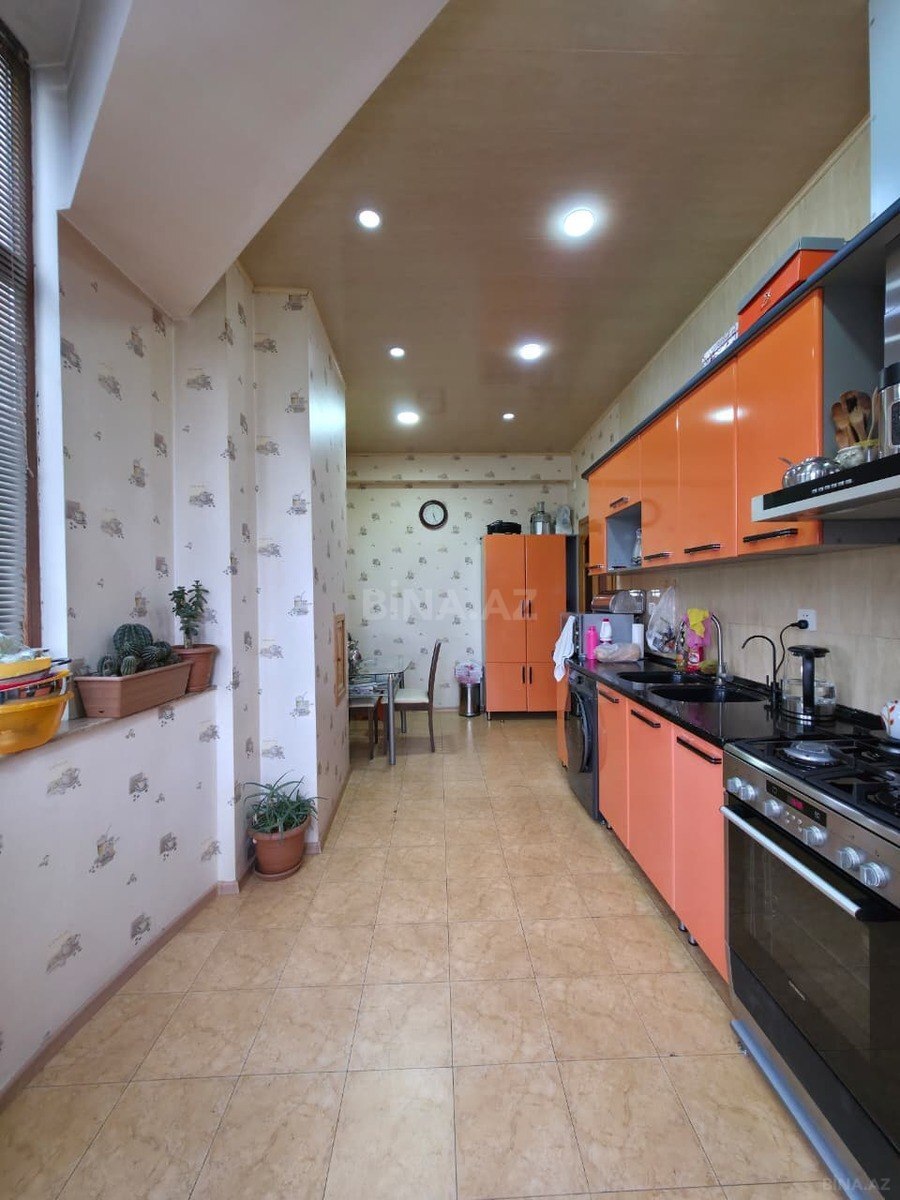 2 otaqlı Yeni tikili, Elmlər Akademiyası m., Bakı