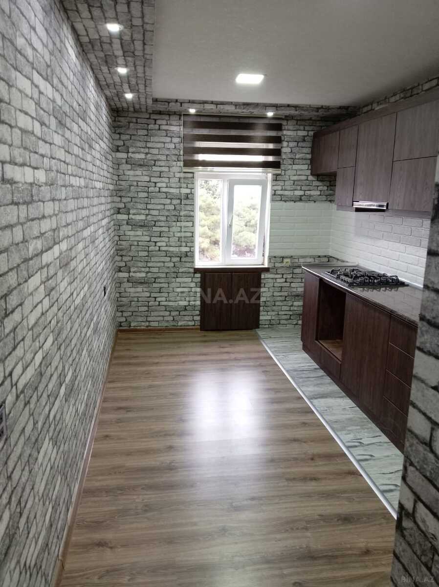 5 otaqlı Köhnə tikili, Gəncə