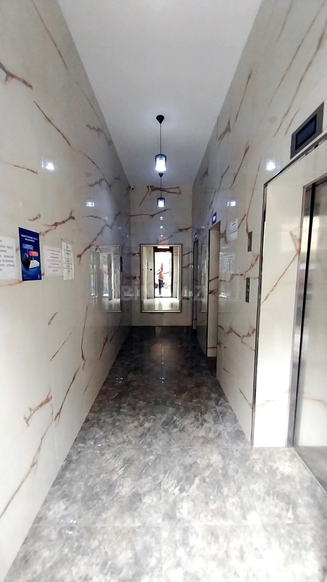 2 otaqlı Yeni tikili, 8 Noyabr m., Bakı