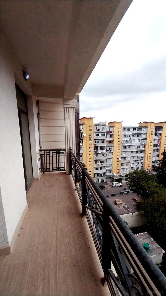 2 otaqlı Yeni tikili, 8 Noyabr m., Bakı