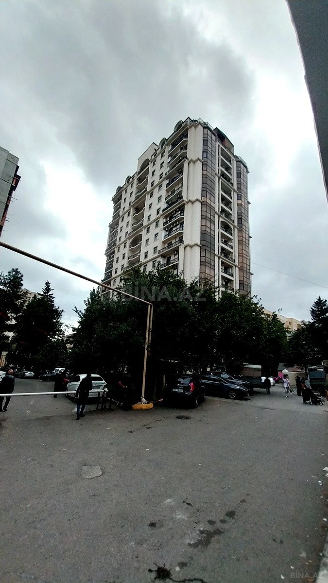 2 otaqlı Yeni tikili, 8 Noyabr m., Bakı