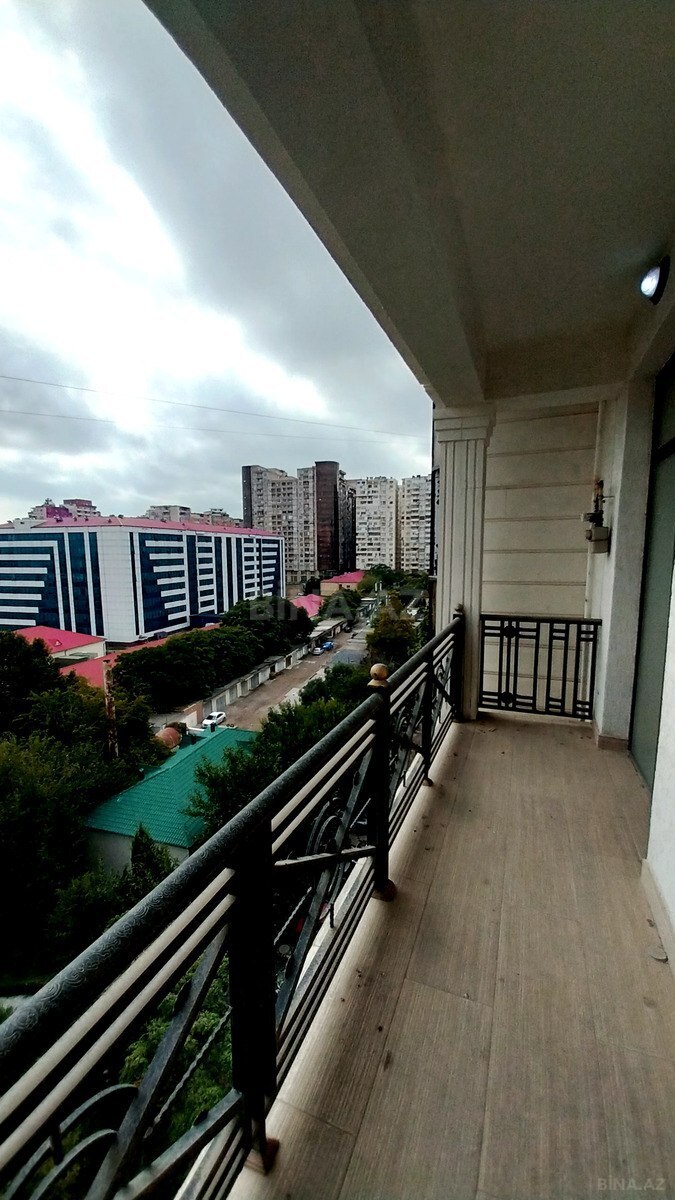 2 otaqlı Yeni tikili, 8 Noyabr m., Bakı
