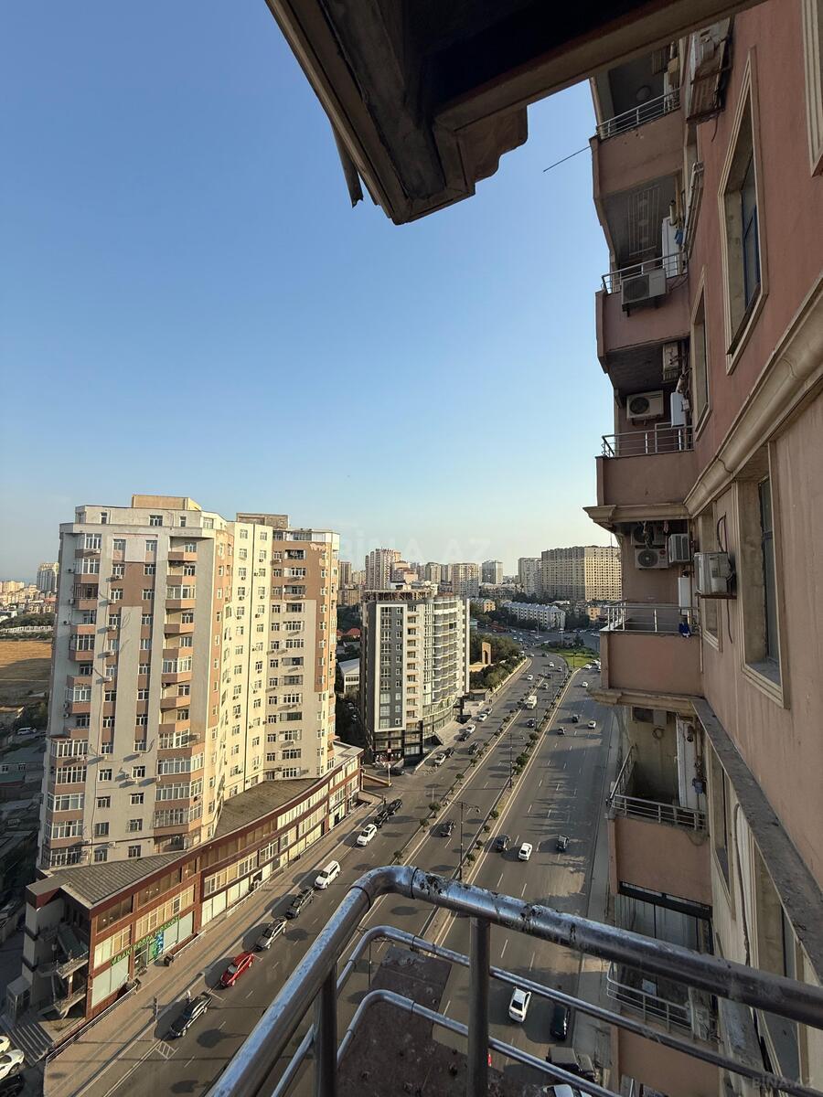 3 otaqlı Yeni tikili, İnşaatçılar m., Bakı