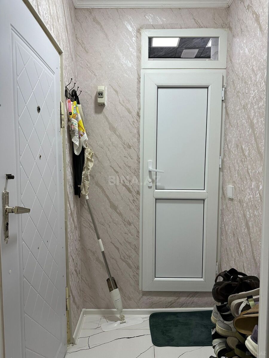 2 otaqlı Köhnə tikili, Memar Əcəmi m., Bakı