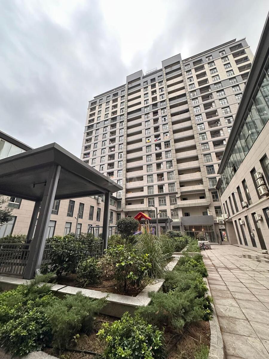 3 otaqlı Yeni tikili, 28 May m., Bakı