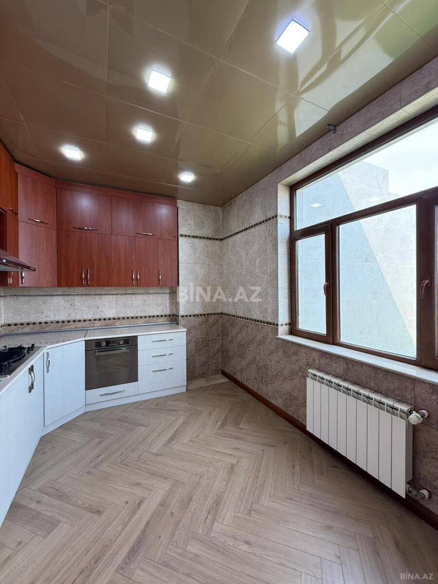 3 otaqlı Yeni tikili, 8 Noyabr m., Bakı