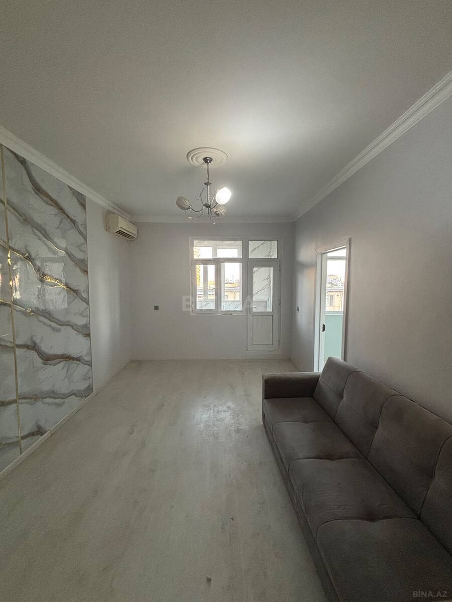 1 otaqlı Köhnə tikili, Memar Əcəmi m., Bakı