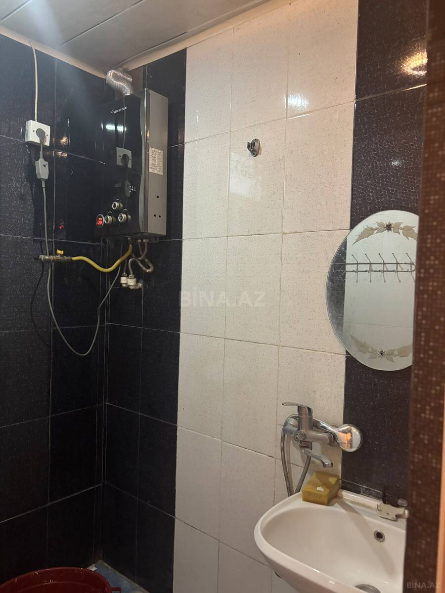 1 otaqlı Köhnə tikili, Memar Əcəmi m., Bakı