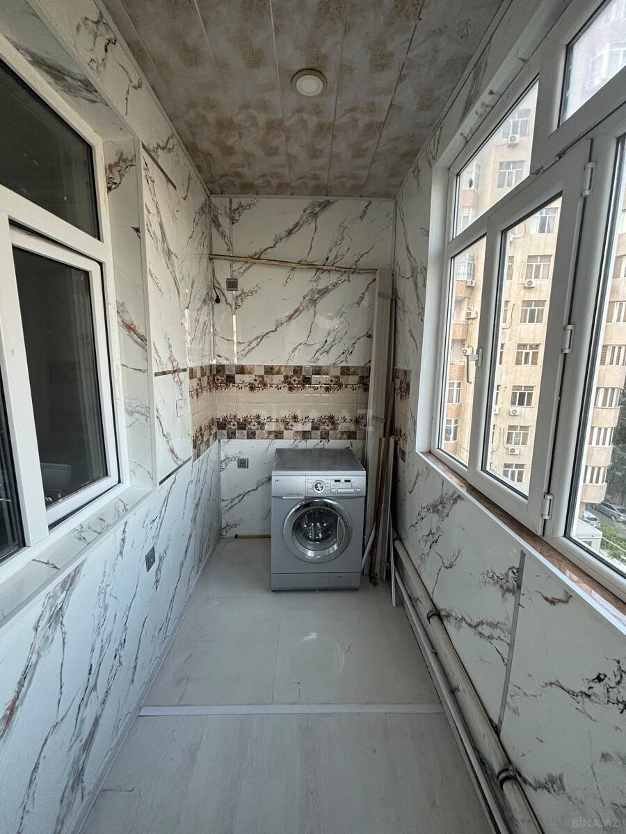 1 otaqlı Köhnə tikili, Memar Əcəmi m., Bakı