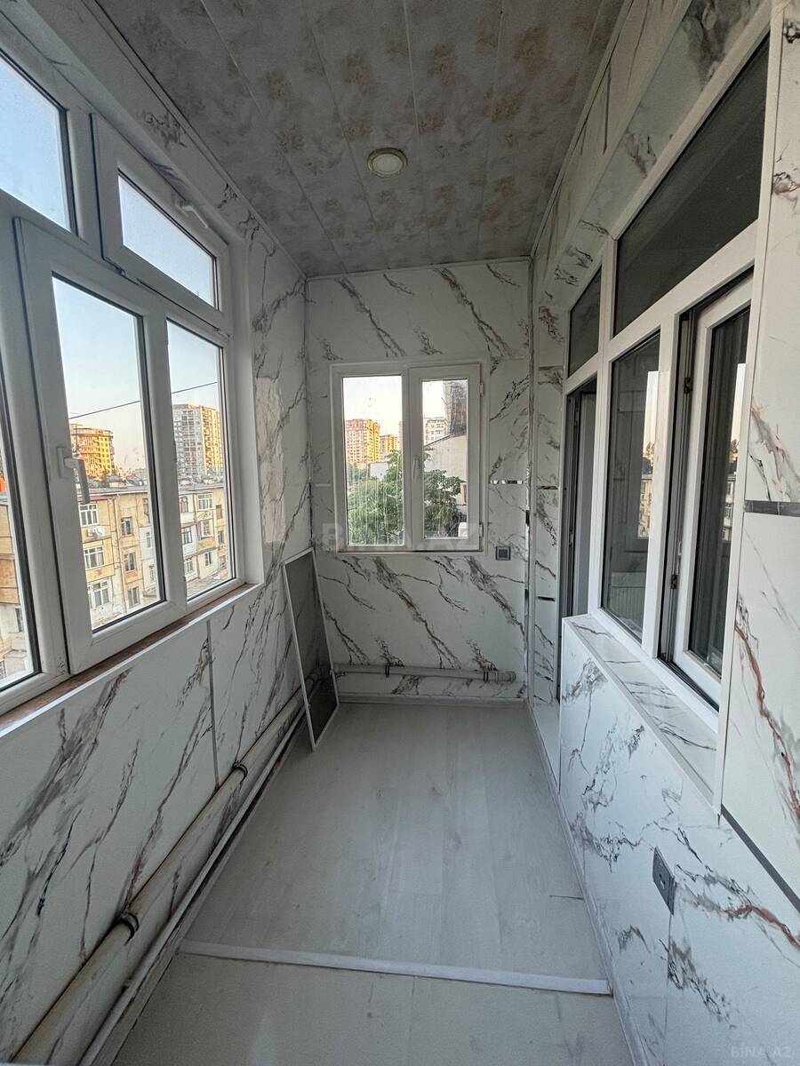 1 otaqlı Köhnə tikili, Memar Əcəmi m., Bakı