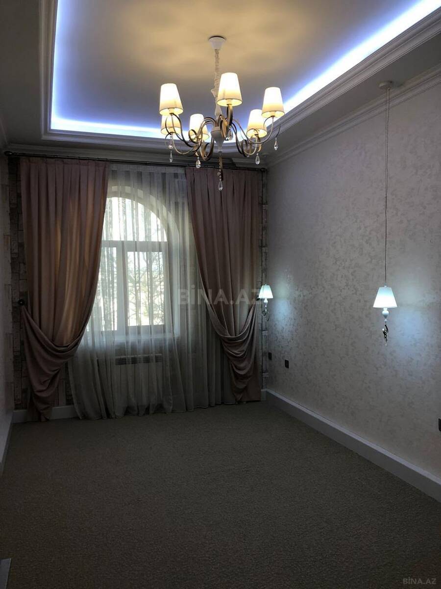3 otaqlı Köhnə tikili, Sahil m., Bakı