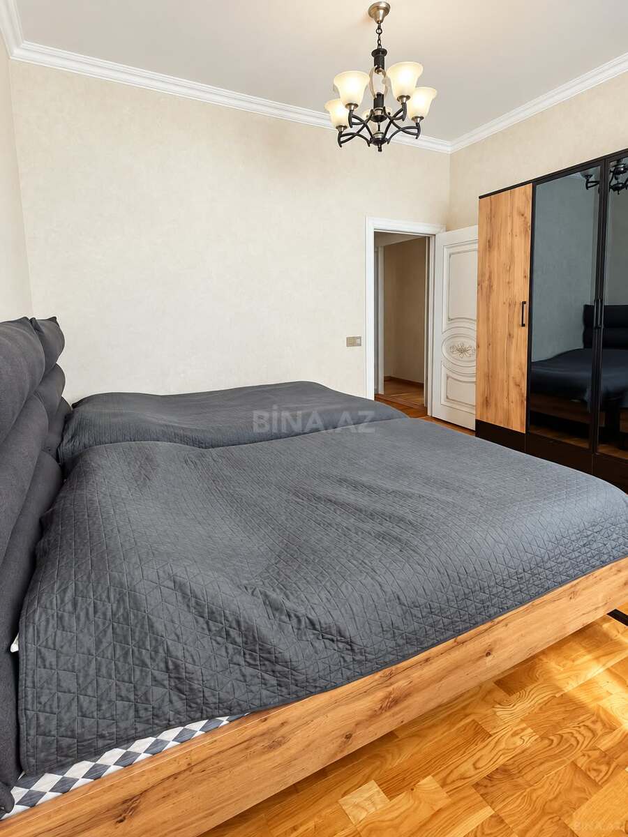 3 otaqlı Yeni tikili, Qara Qarayev m., Bakı