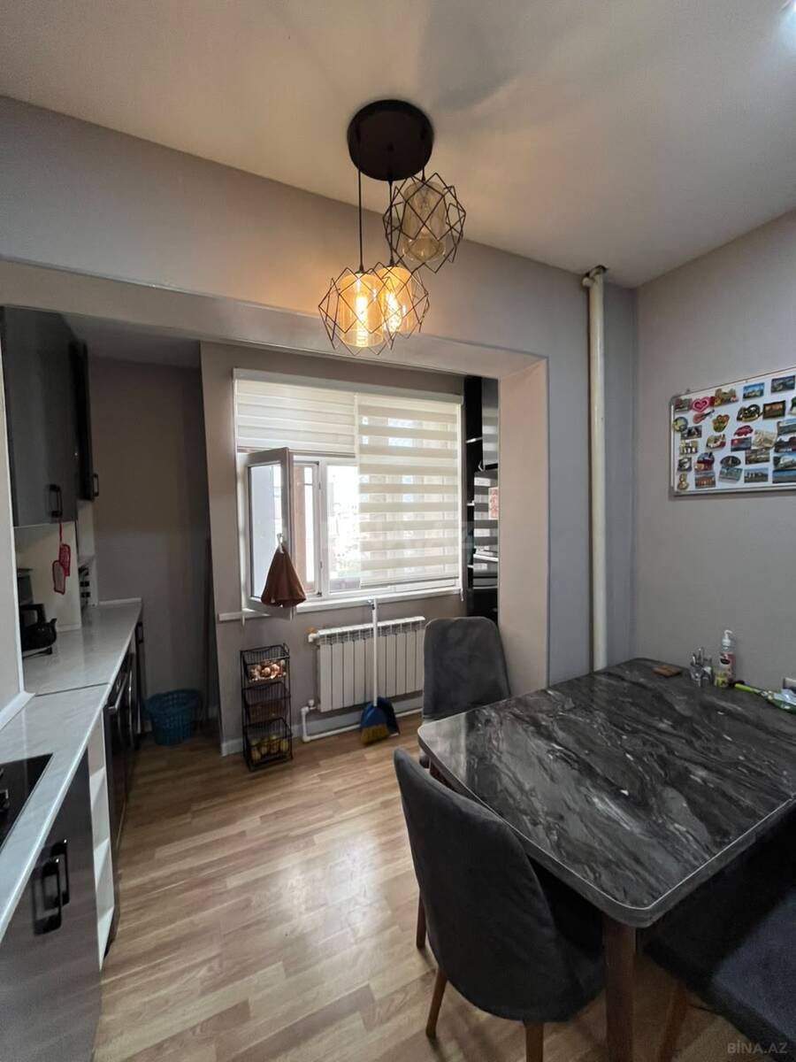 4 otaqlı Köhnə tikili, Azadlıq Prospekti m., Bakı