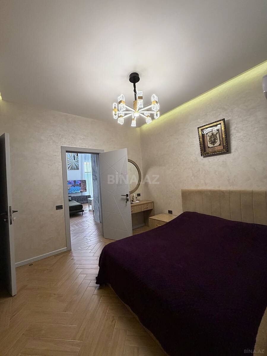 8 otaqlı Həyət evi/Bağ evi, Badamdar q., Bakı