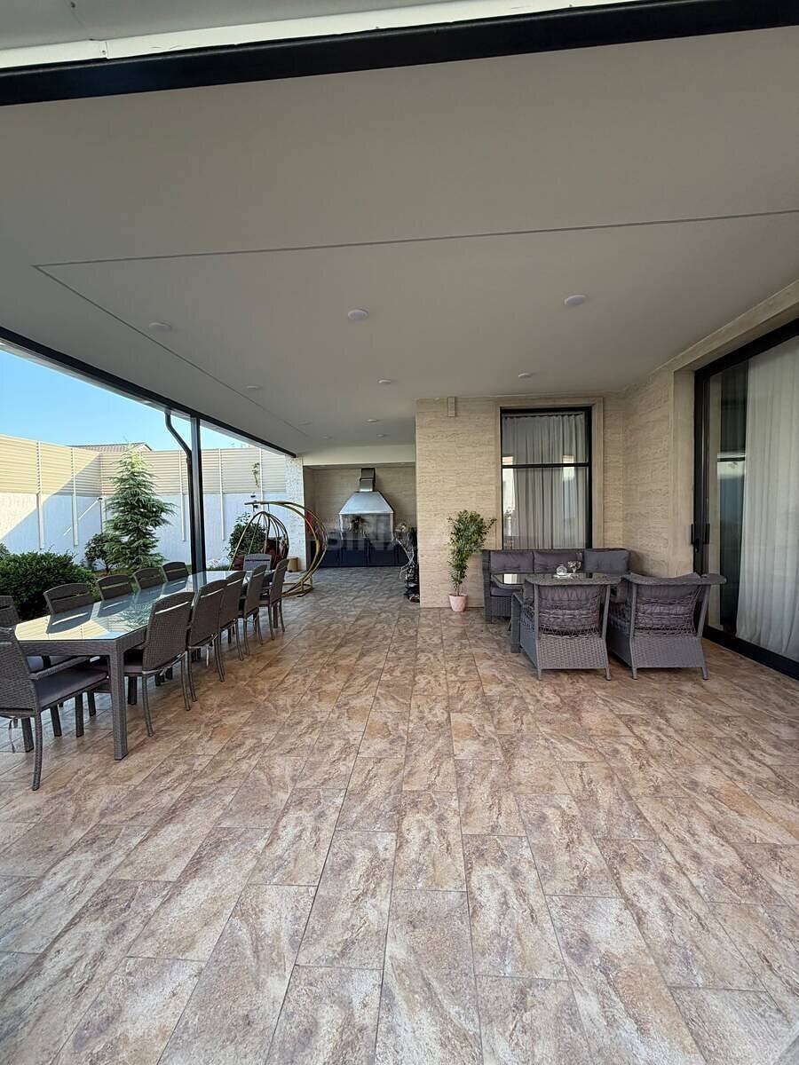 8 otaqlı Həyət evi/Bağ evi, Badamdar q., Bakı
