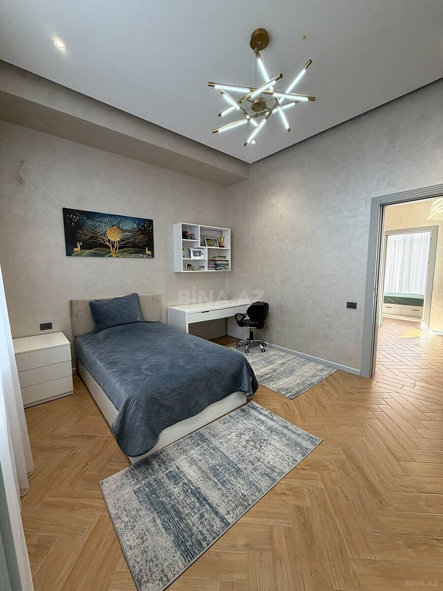 8 otaqlı Həyət evi/Bağ evi, Badamdar q., Bakı