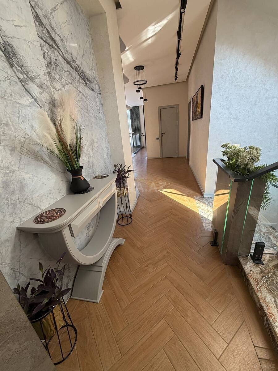 8 otaqlı Həyət evi/Bağ evi, Badamdar q., Bakı