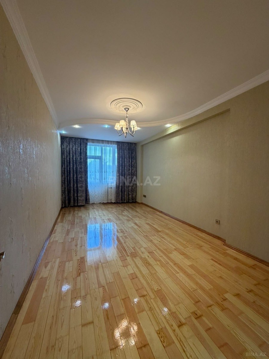 3 otaqlı Yeni tikili, Neftçilər m., Bakı
