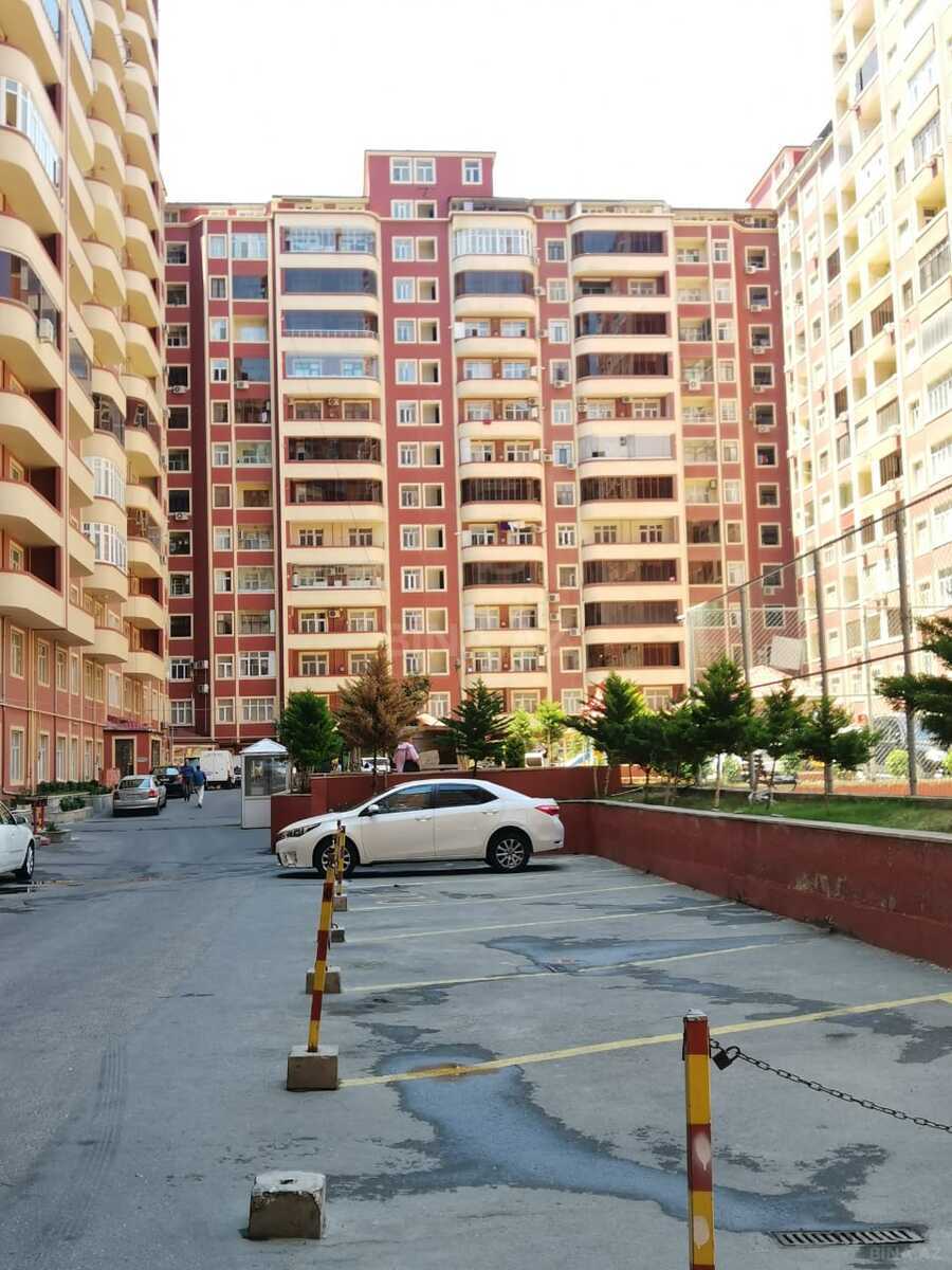 2 otaqlı Yeni tikili, 8-ci mikrorayon q., Bakı